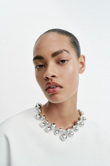 TOP EN MAILLE À BOULES AU COL - Blanc de Zara
