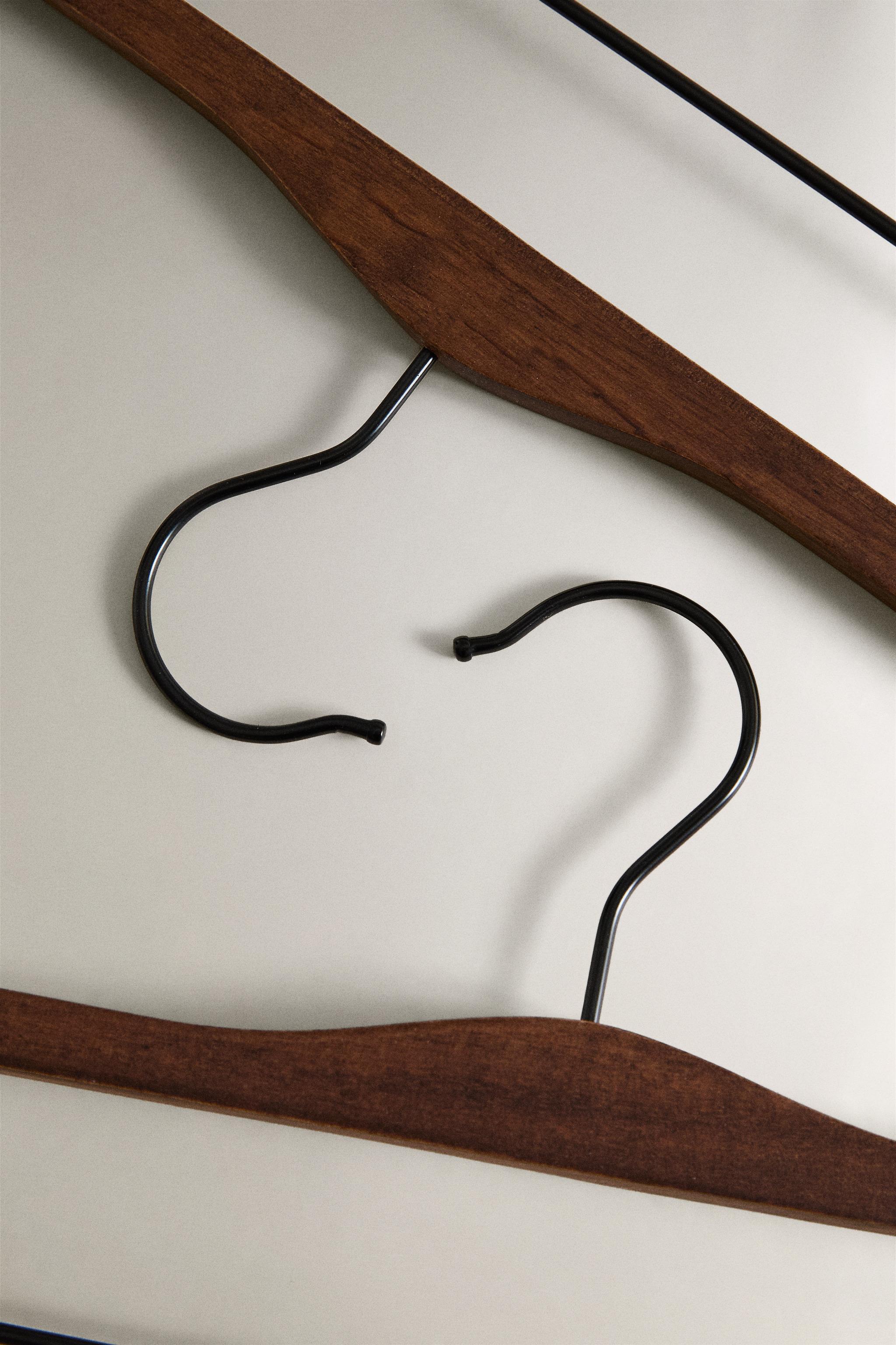 WOOD-FINISH SKIRT HANGER SET (PACK OF 2) — Dark brown