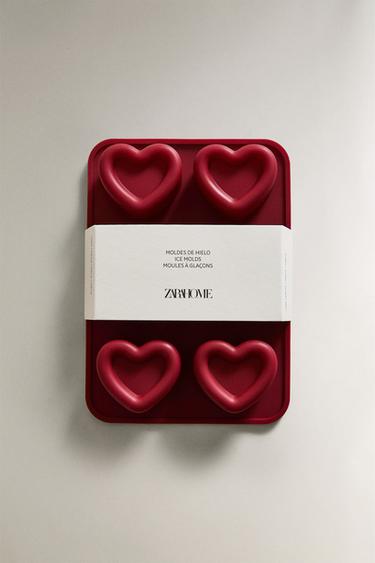 SEAU À GLACE PLATEAU SILICONE CŒURS - Rouges de Zara - Image 3
