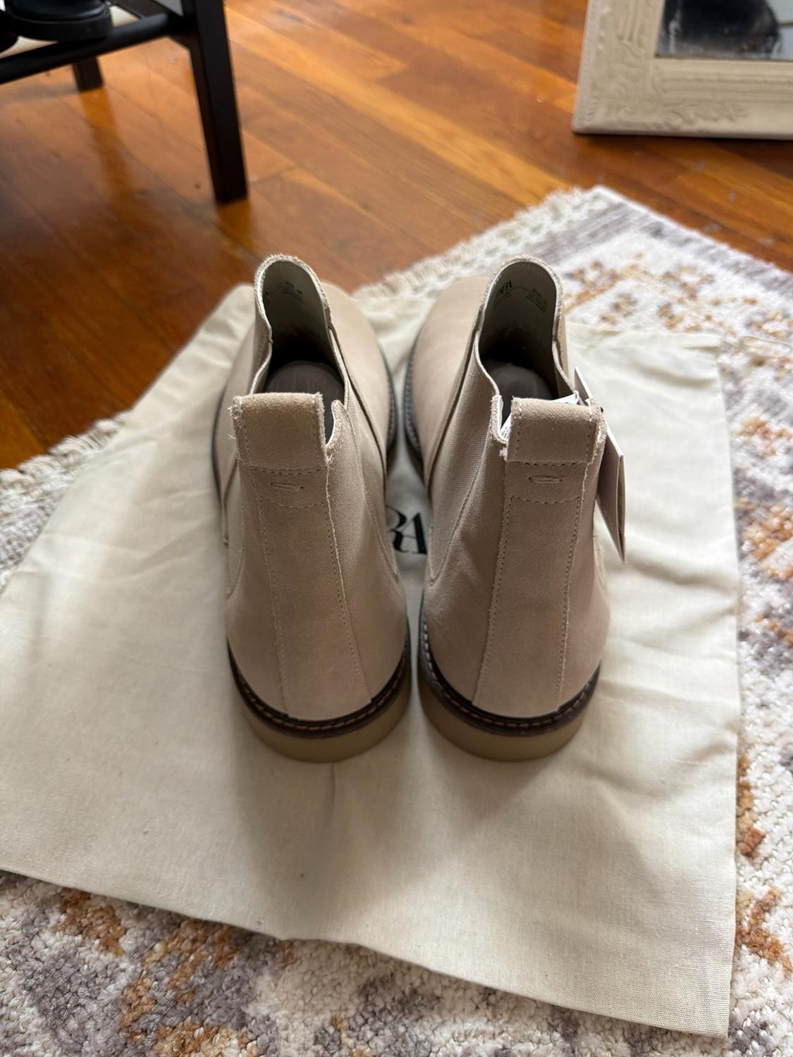 LEATHER CHELSEA BOOTS - Image 3