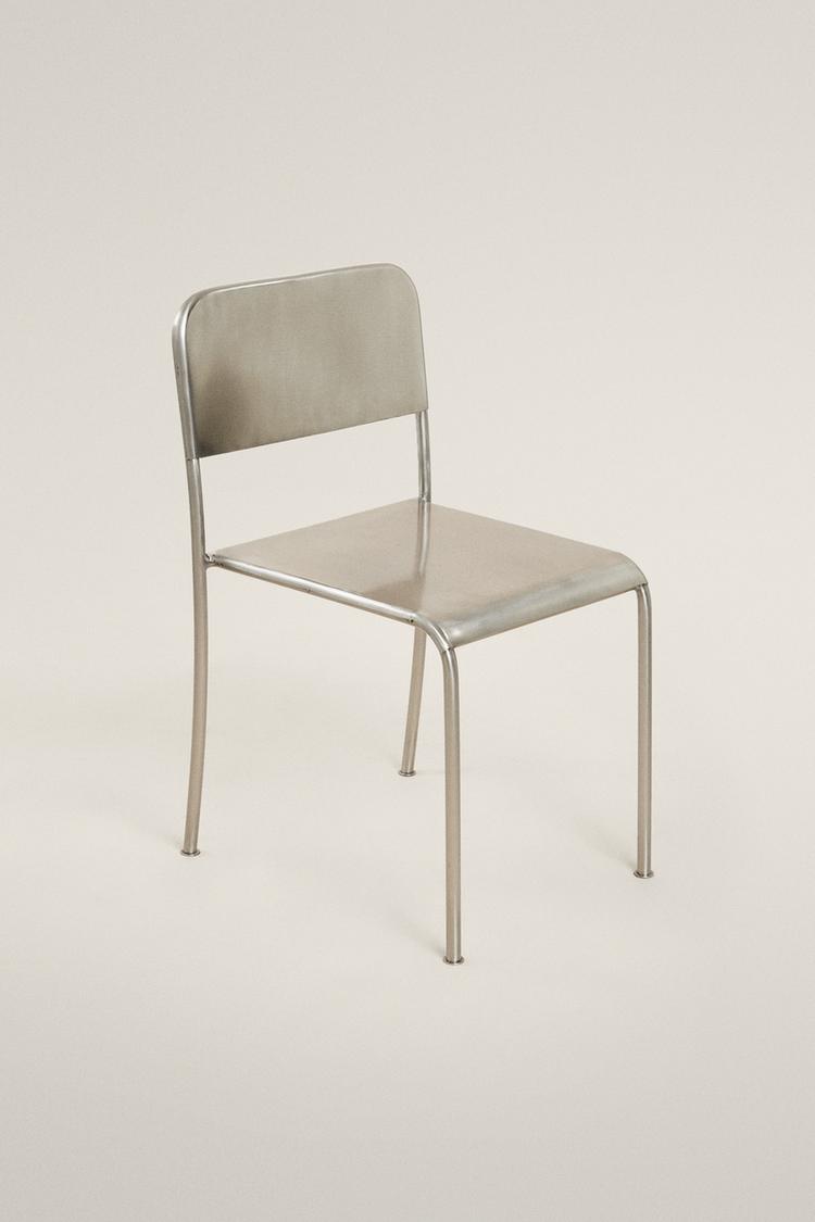 STAINLESS STEEL CHAIR — Matte silver