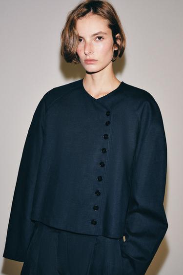 КОРОТКИЙ БЛЕЙЗЕР — ZW COLLECTION — МОРСКОЙ СИНИЙ от Zara