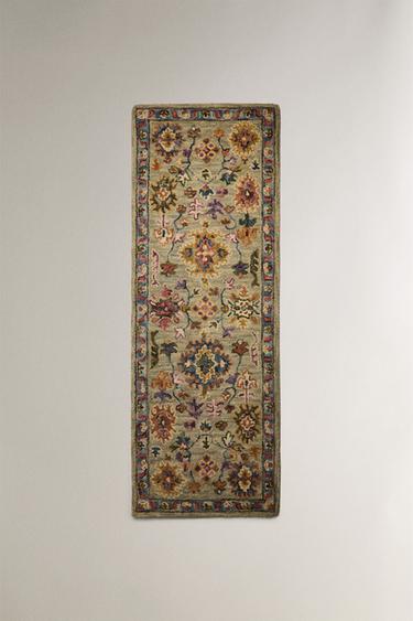 SCHURWOLLTEPPICH MIT SYMMETRISCHEM BLUMENMUSTER - Bunt von Zara