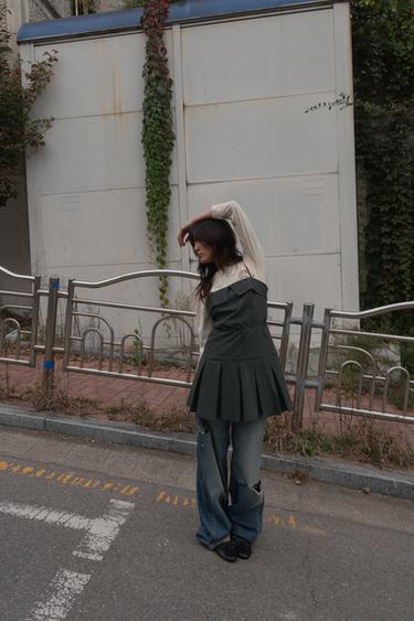 핀스트라이프 플리츠 미니 원피스 - Zara 다크 그레이