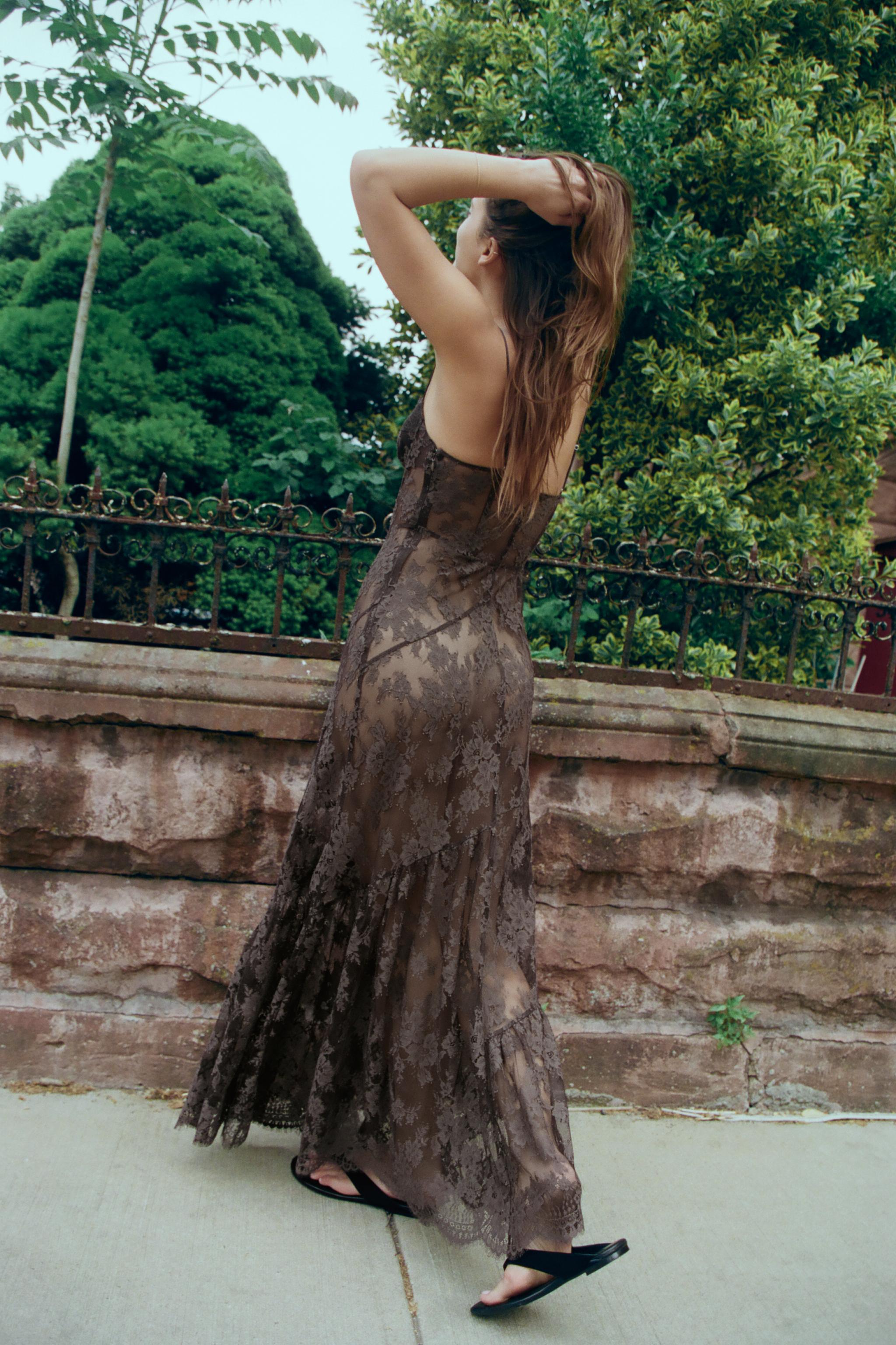 LACE STRAPPY DRESS WITH RINGS