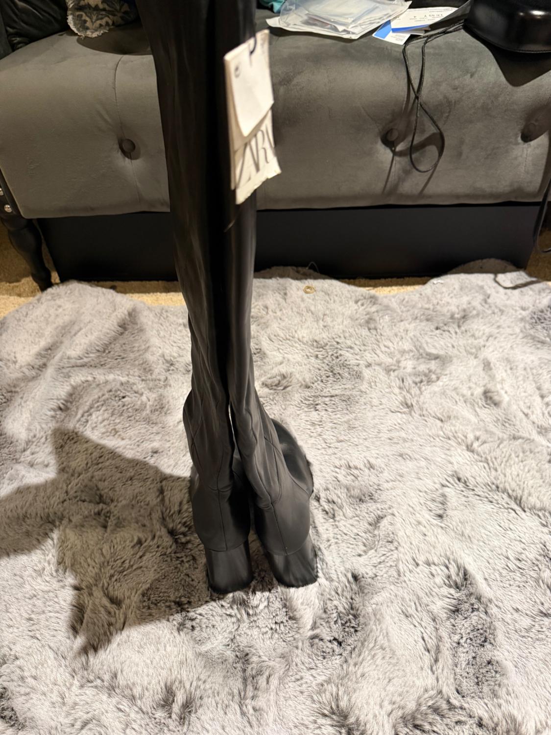 HEELED LEATHER KNEE HIGH BOOTS - Image 4