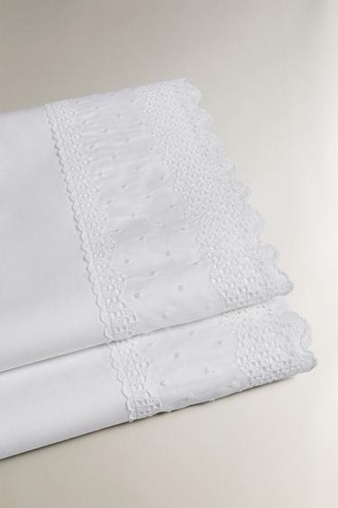 EMBROIDERED FLAT SHEET - White by Zara - Image 1