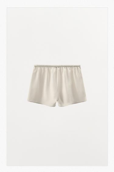 SHORTS LENCERO SEDA - Crudo de Zara