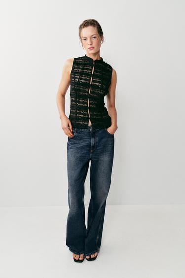 LACE TOP WITH FROG FASTENING - Black by Zara