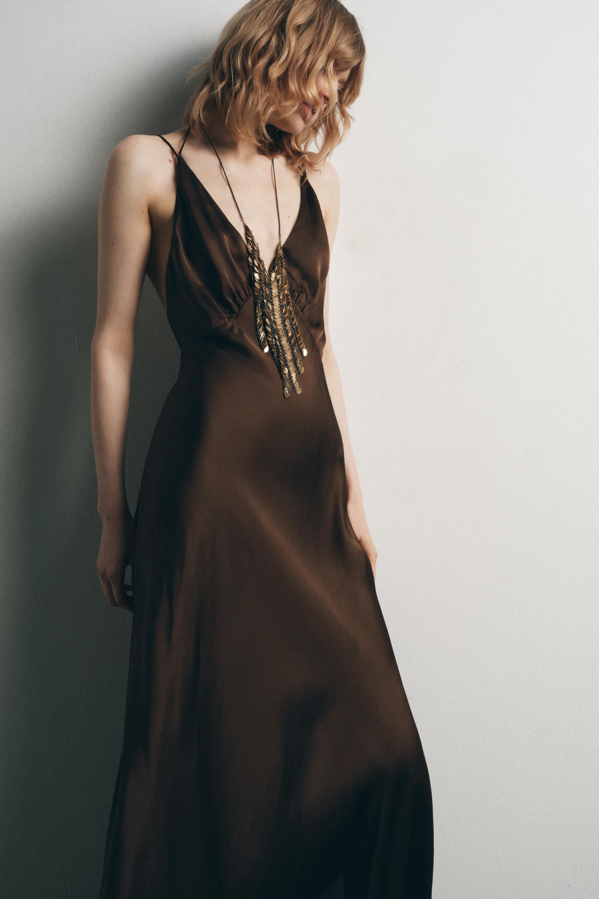 ROBE SATINÉE DÉCOLLETÉ DOS Marron foncé ZARA Belgique Belgium