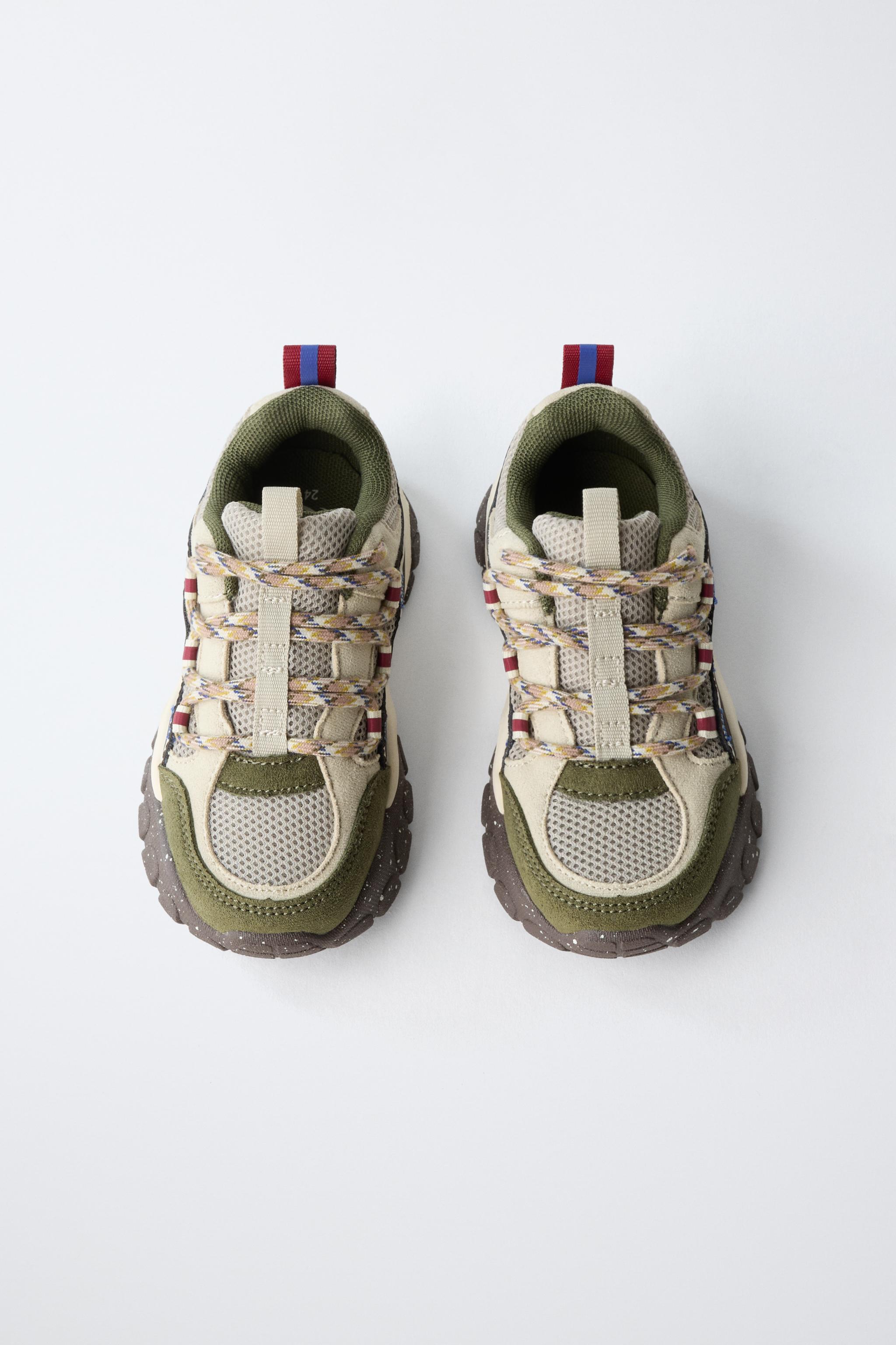 PIECED SNEAKERS