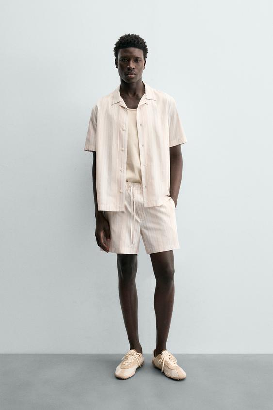 SHORT RELAXED FIT À RAYURES - Beige clair de Zara - Image 0