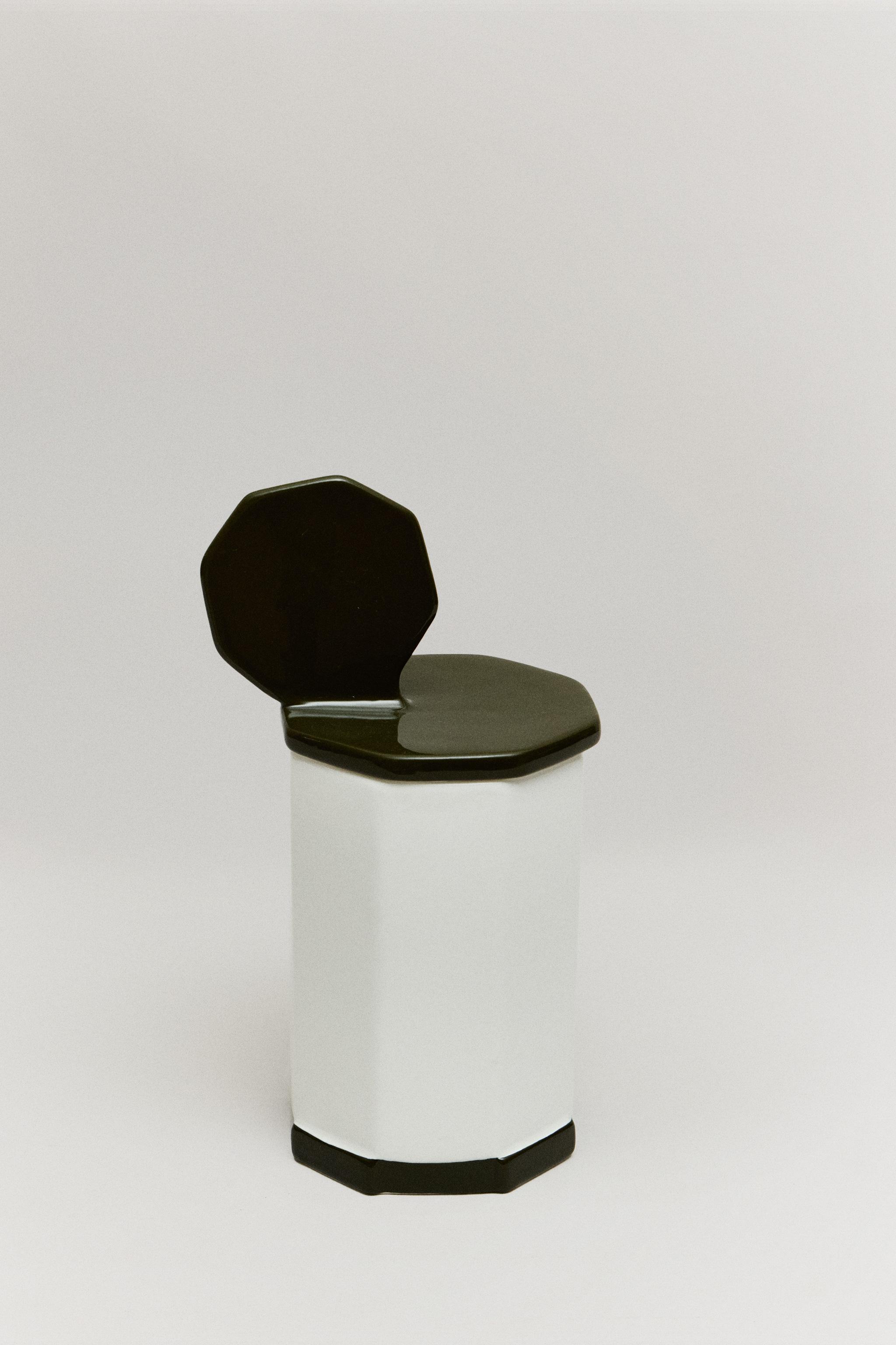 LES AMIES CANDLE 02
