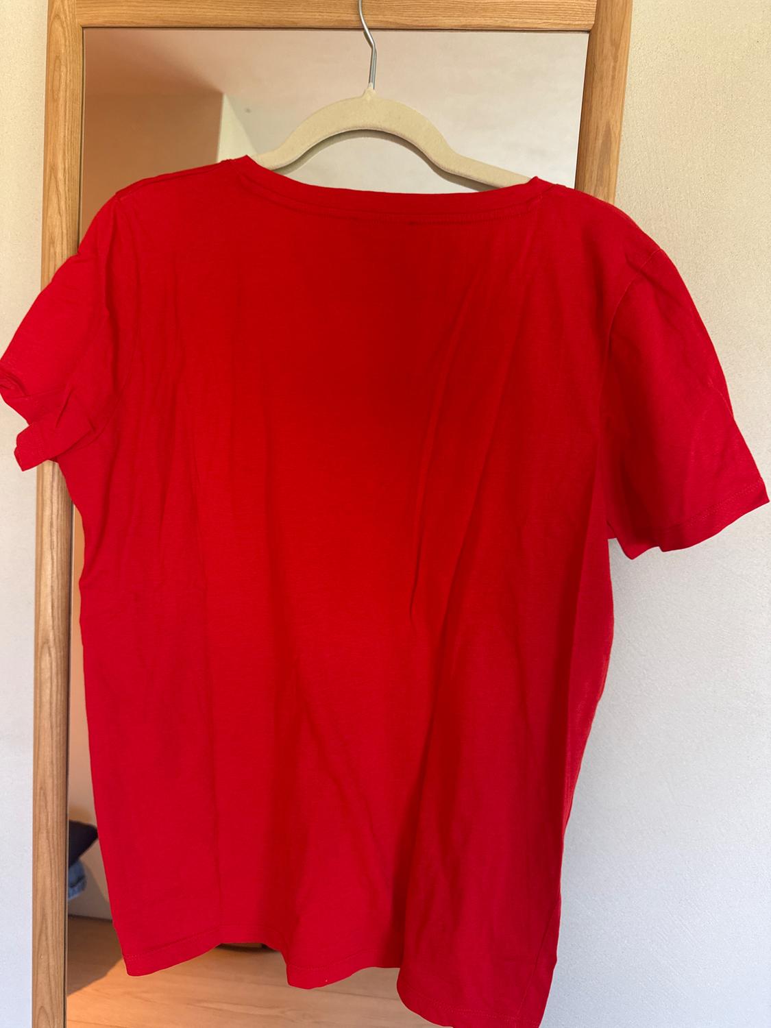 BASIC V-NECK COTTON T-SHIRT - Image 2