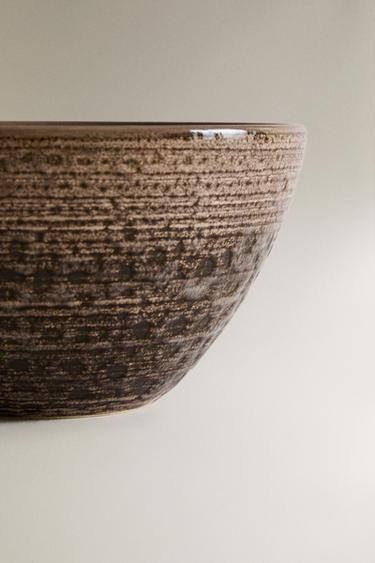 EARTHENWARE BOWL WITH RAISED DESIGN - Grey by Zara - Image 3
