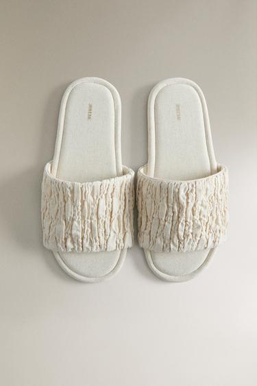 PANTOUFLES À BOUT OUVERT FRONCE - Beige de Zara - Image 2