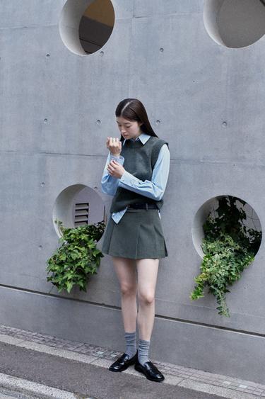 SKIRT TROUSERS WITH DARTED WAIST AND BELT - Grey by Zara