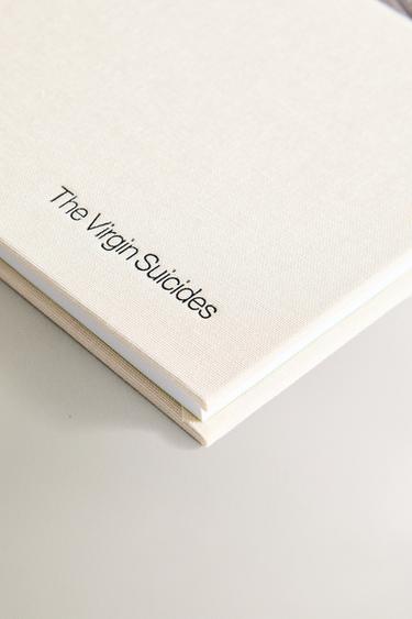 THE VIRGIN SUICIDES SOFIA COPPOLA BOOK (ENGLISH) — Grey 2