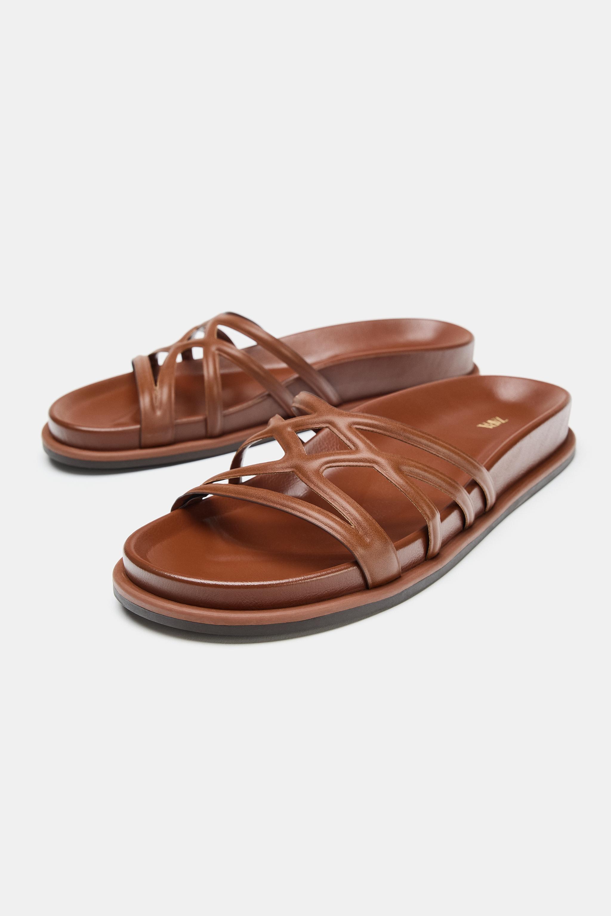 MULTI-STRAP FLAT SANDALS — Brown