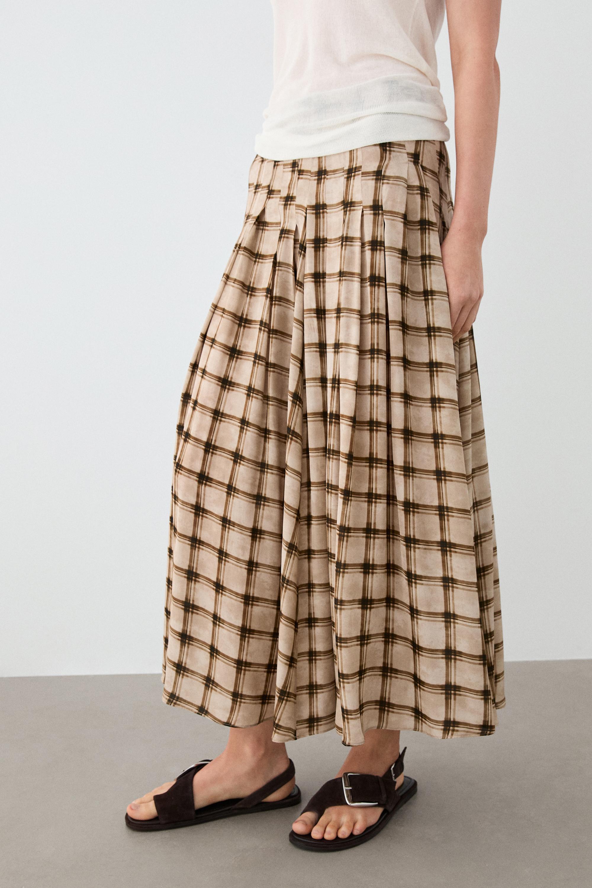 Flowing check midi skirt co-ord — Light mink