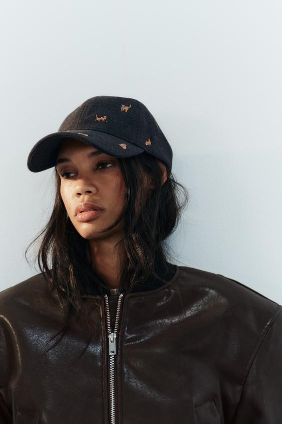 WOOL EFFECT CAT EMBROIDERY CAP - Grey de Zara - Imagen 0