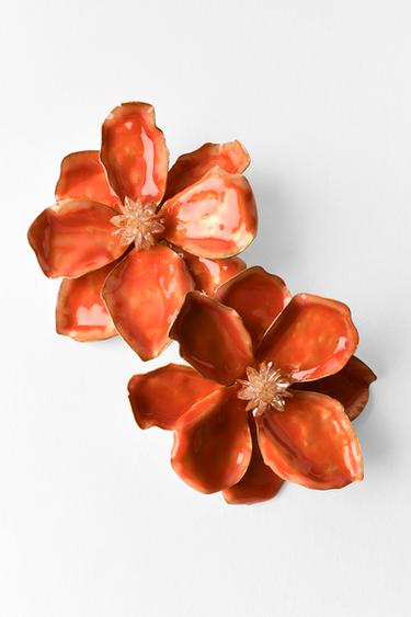 {navn} - {farge} for Zara