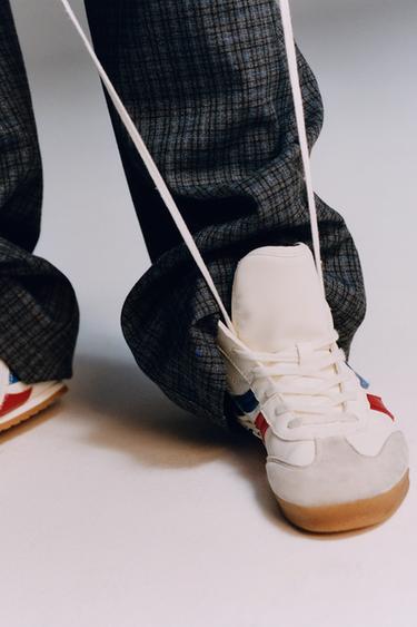 BOTÍN DEPORTIVO RETRO - Blanco de Zara