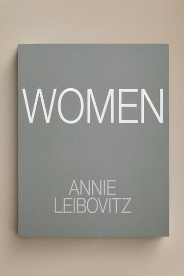 KNIHA WOMAN ANNIE LEIBOVITZ - Šedá od Zara - Obrázek 0