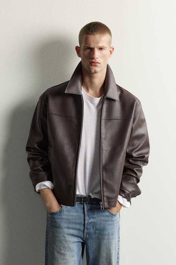 Chaqueta de efecto cuero de ajuste regular 2