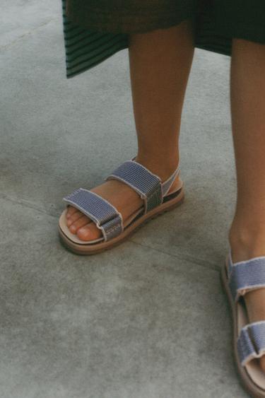 SANDALES À RAYURES - Multicolore de Zara - Image 0