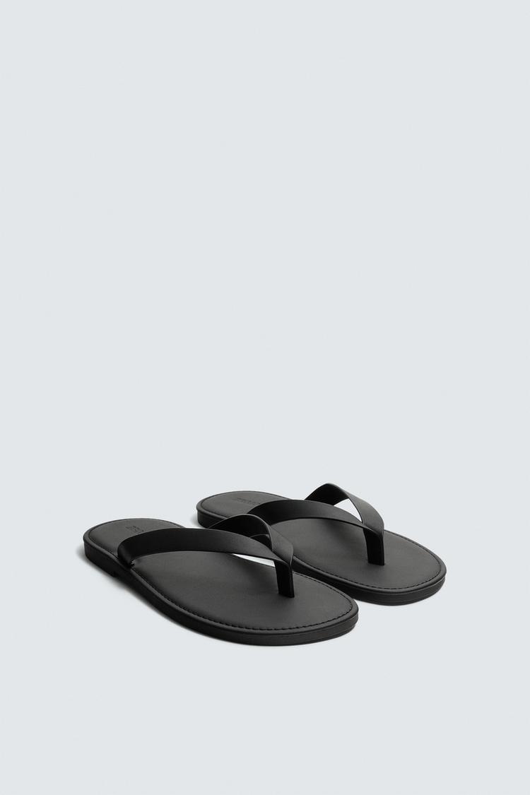 ZARA STRAPPY SANDALS