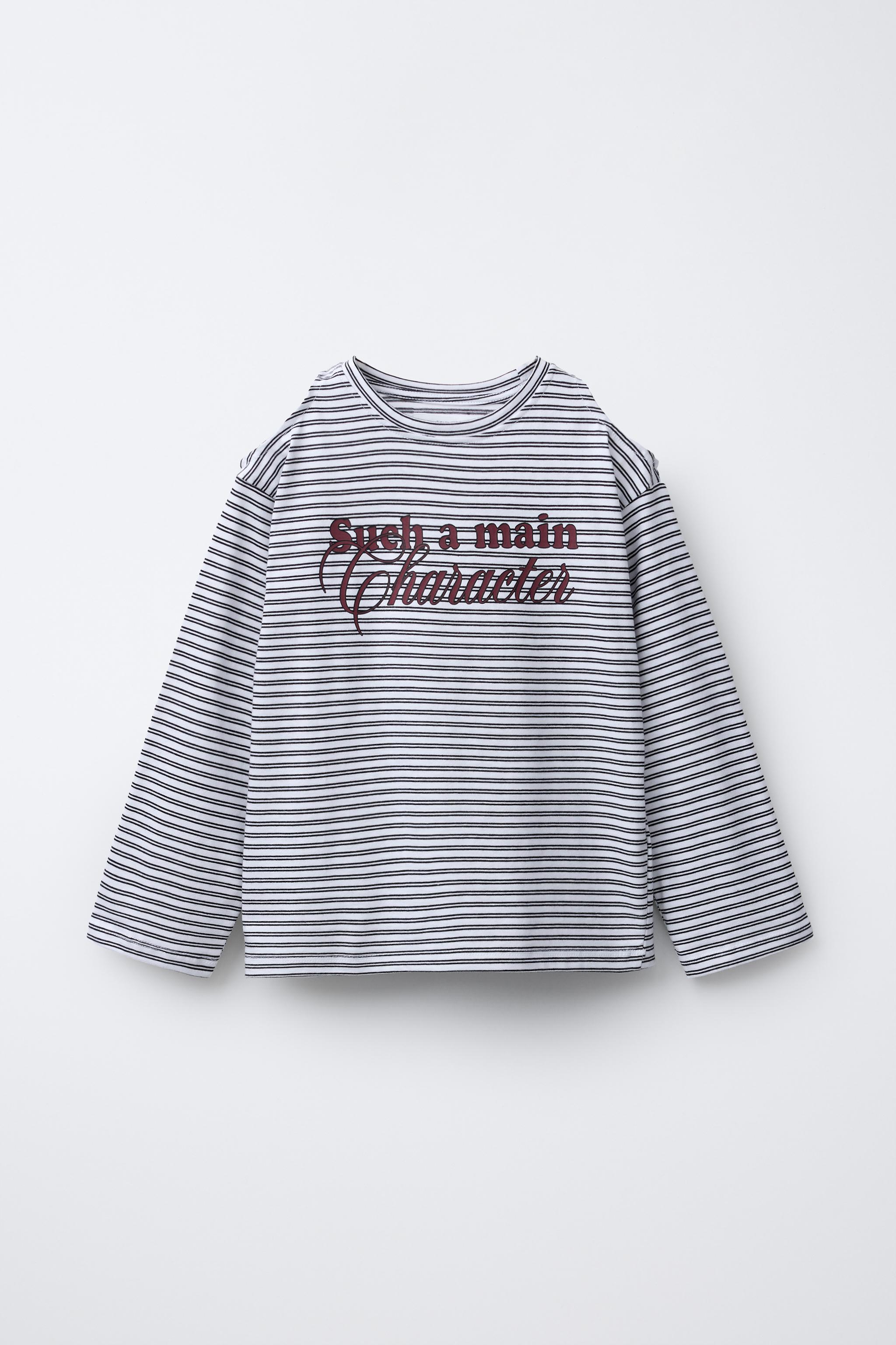 fuzzy様　⭕️2月11〜14着(15使用⭕️文字白 テキストプリント入りカットアウトTシャツ - ブラック | ZARA