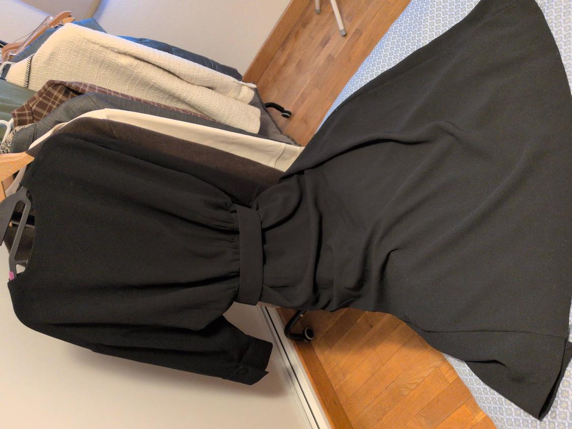 MIDI DRESS WITH BELT - Image 7