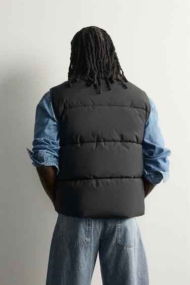 QUILTED TECHNICAL VEST — Black 2