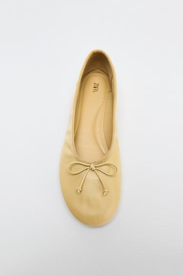 Zara LEATHER BALLET FLATS WITH BOW - SAND/BROWN