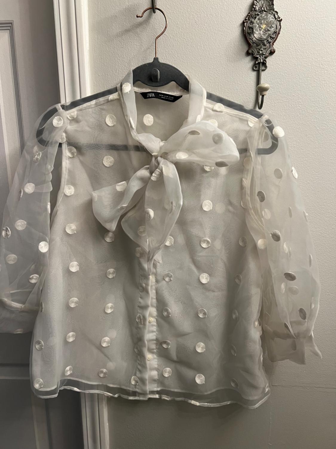 POLKA DOT SHIRT WITH BOW
