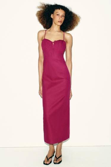 MIDI-TRÄGERKLEID AUS LEINEN - Magenta von Zara