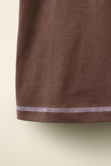 T-SHIRT À RAYURES SURPIQÛRES CREATED BY CARAMEL LONDON X ZARA - Violet de Zara - Image 3