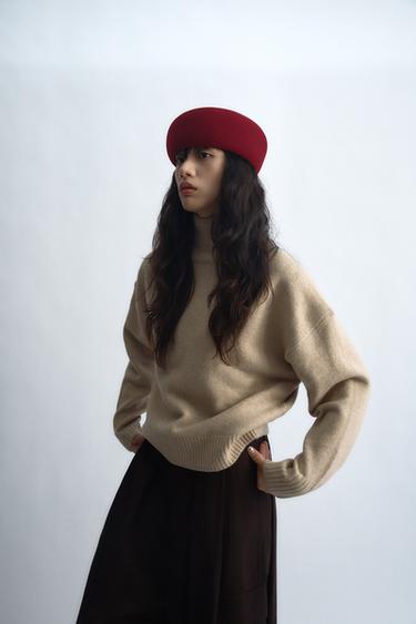 소프트 하이넥 니트 스웨터 - Zara 베이지