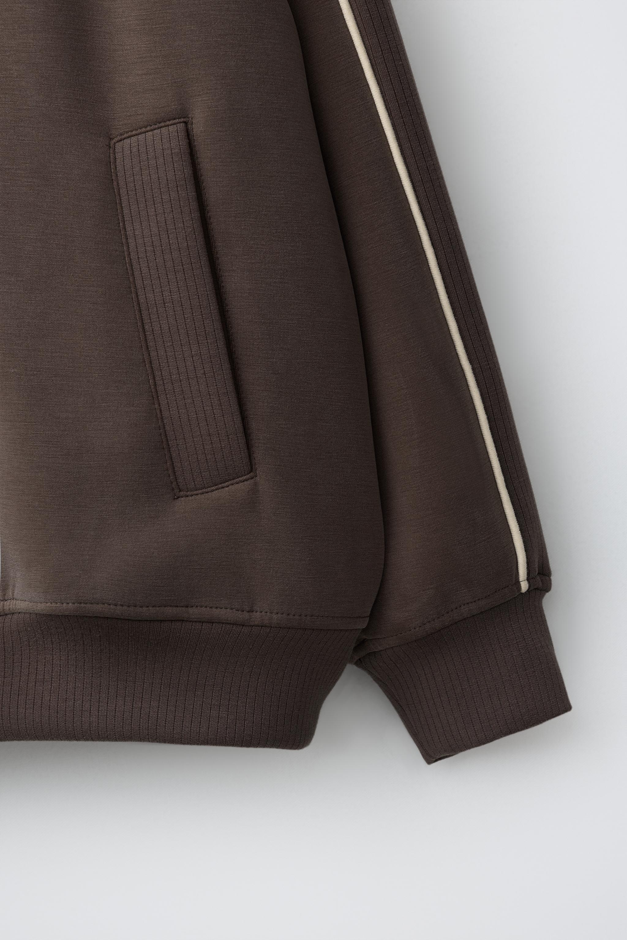 CONTRAST TRIM SPORTY JACKET