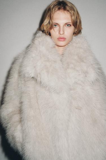 FAUX FUR JACKET ZW COLLECTION - Ecru by Zara