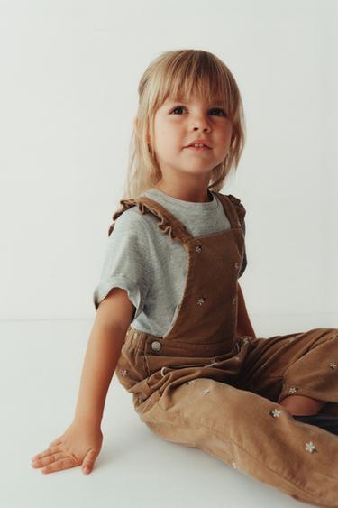 CORDUROY LONG DUNGAREES WITH EMBROIDERED FLOWERS - Mid-camel by Zara