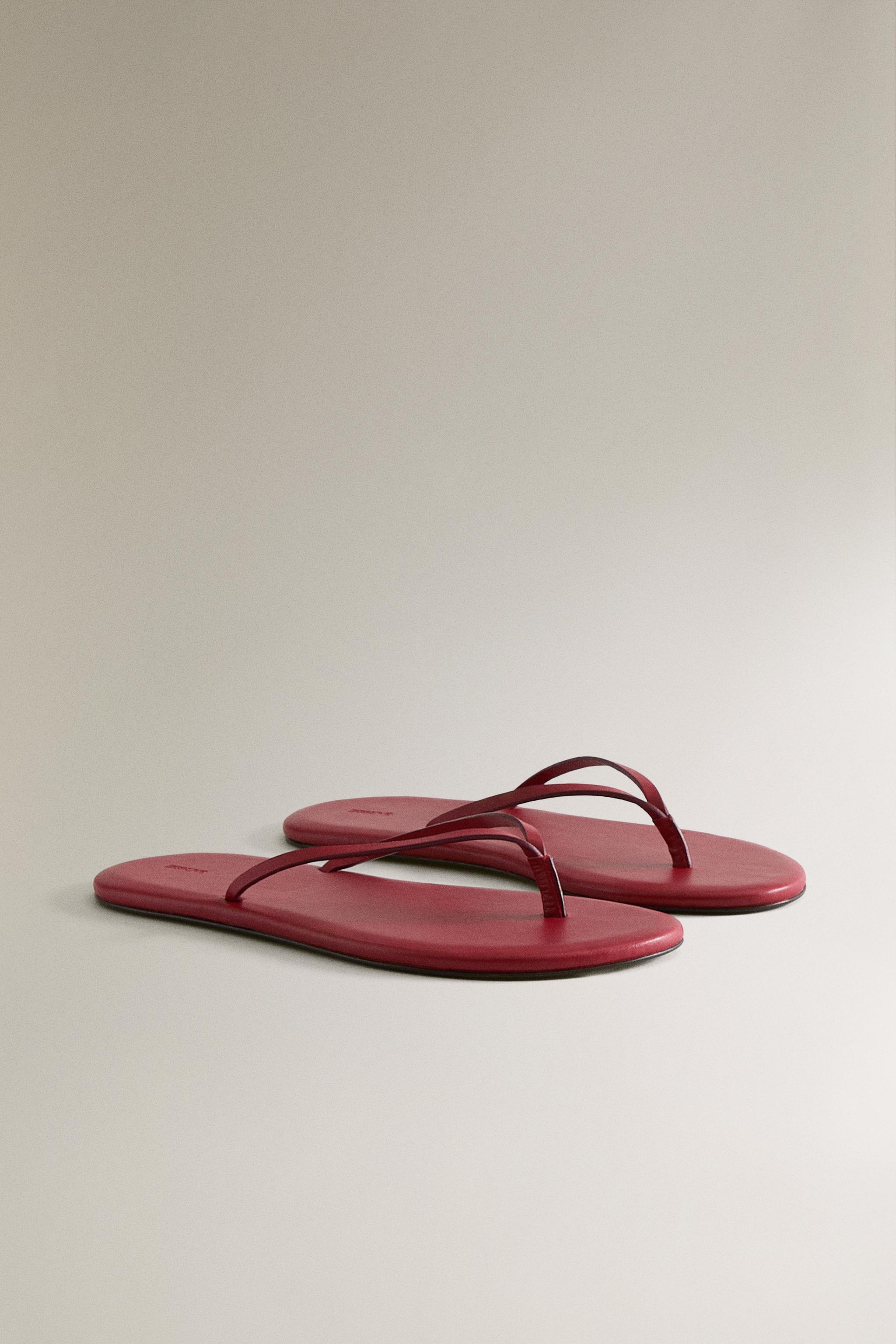 MINIMALIST LEATHER SANDALS — Red