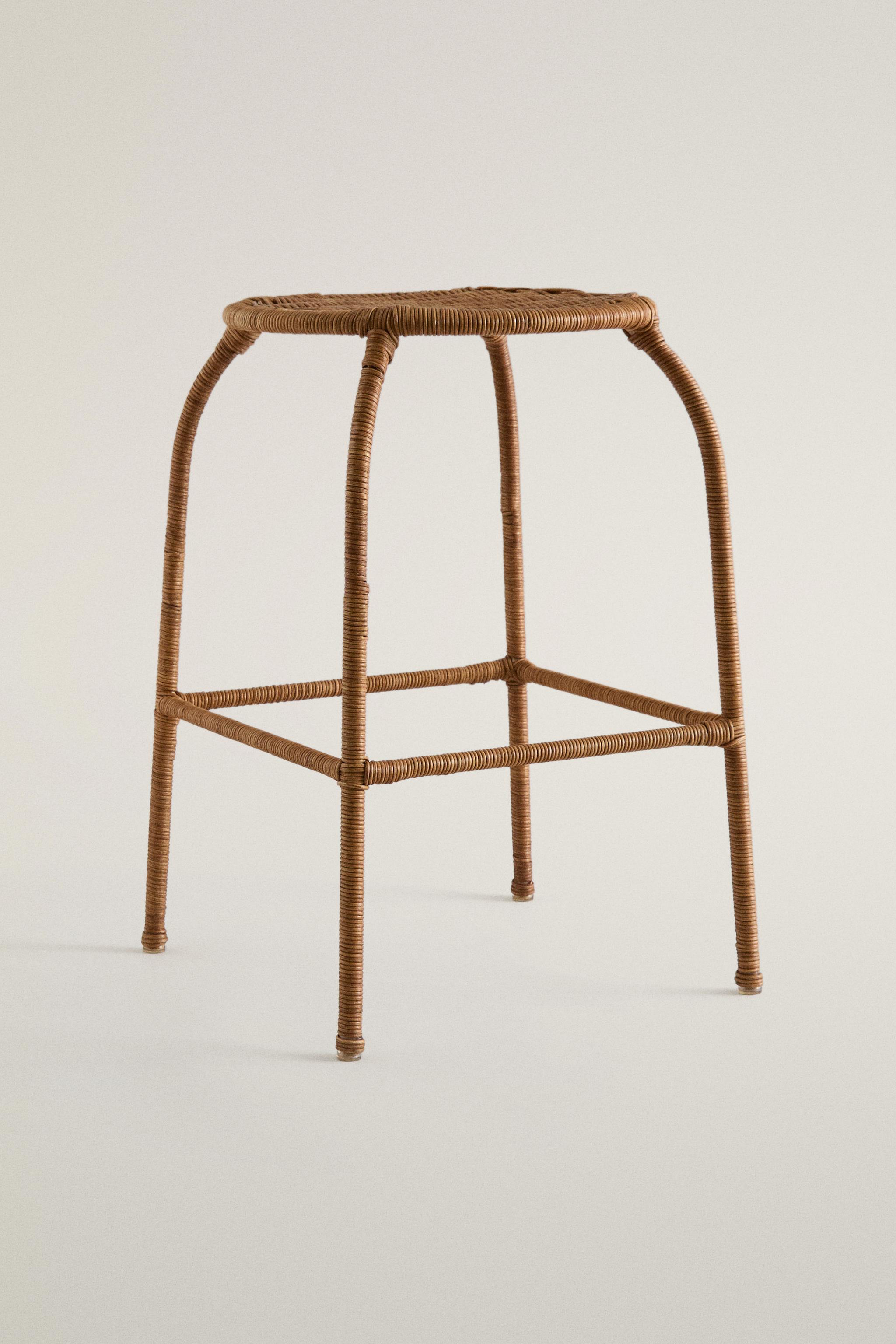 RATTAN STOOL