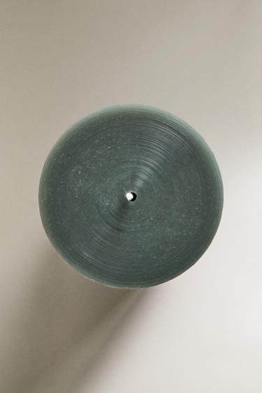 BOUGIE DÉCORATIVE CYLINDRIQUE - Gris bleu de Zara - Image 2