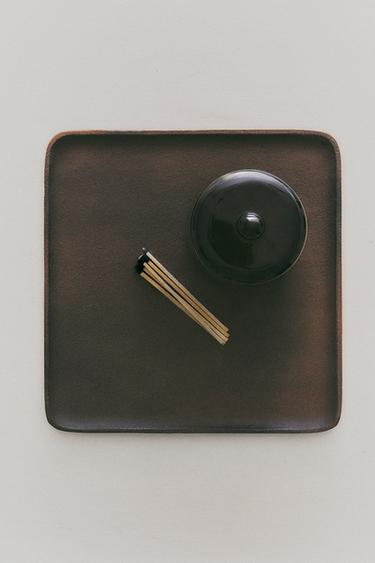 PLATEAU MÉTAL NOIR - gris anthracite de Zara - Image 4