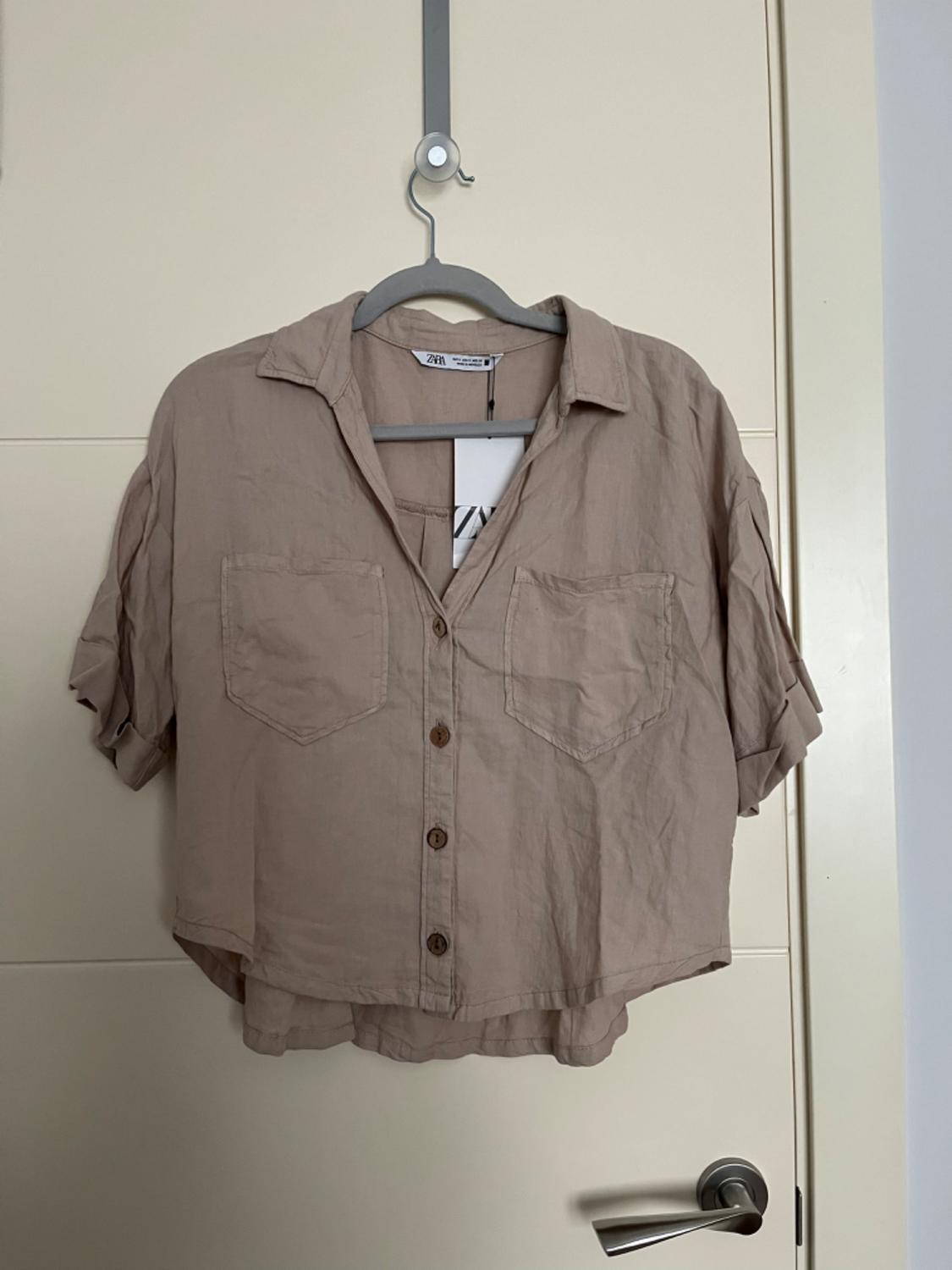 LINEN AND VISCOSE BLEND CROPPED SHIRT