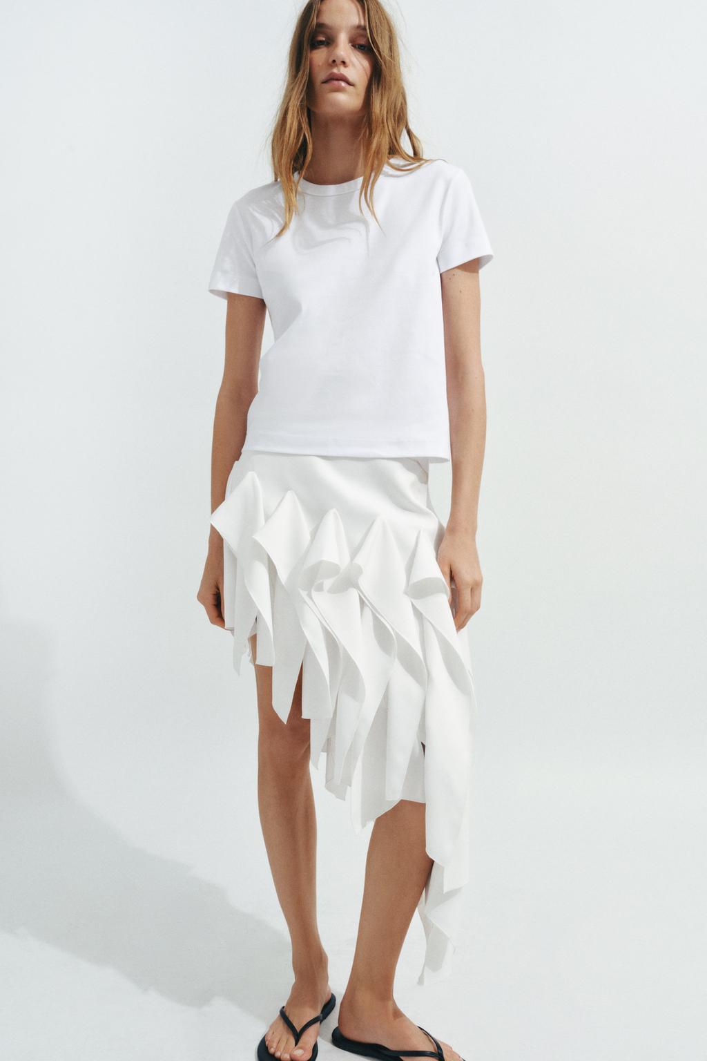 SHORT SLEEVE INTERLOCK T-SHIRT - image 2