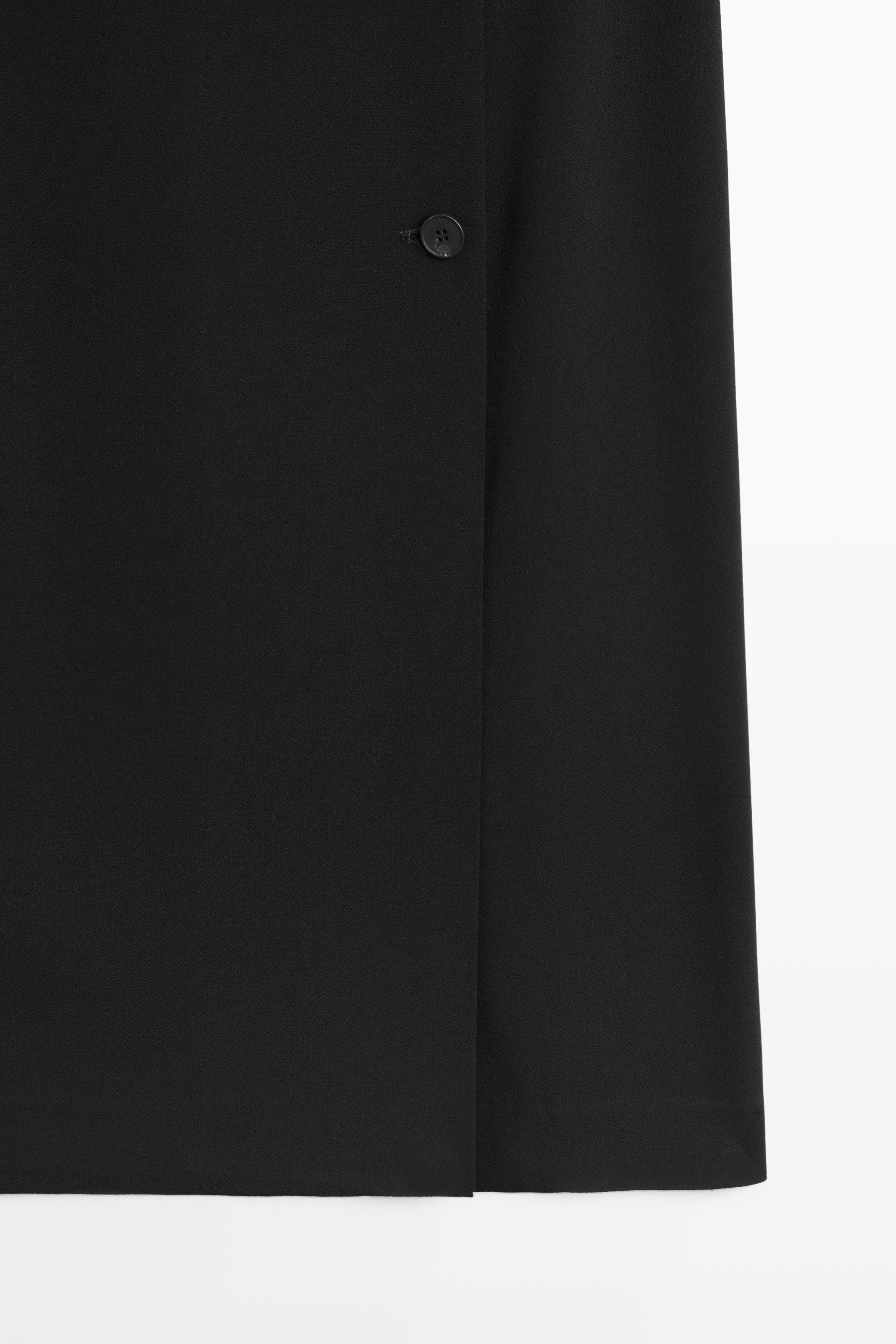 Midi skirt with button detail