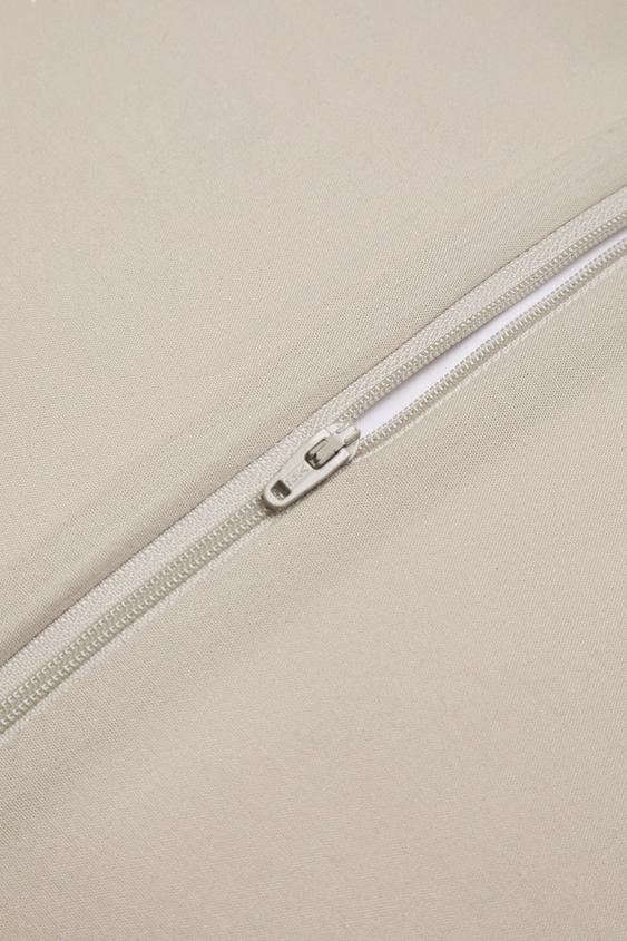 HOUSSE DE COUSSIN ÉDREDON LIN DENTELLE - Beige clair de Zara - Image 3